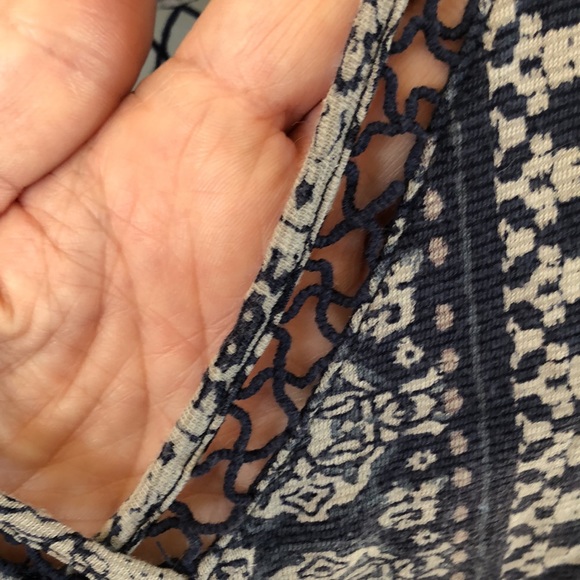 Lucky Brand sleeveless top - Picture 3 of 5